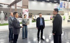 濱州海關黨委書記、關長李光一行來公司調研